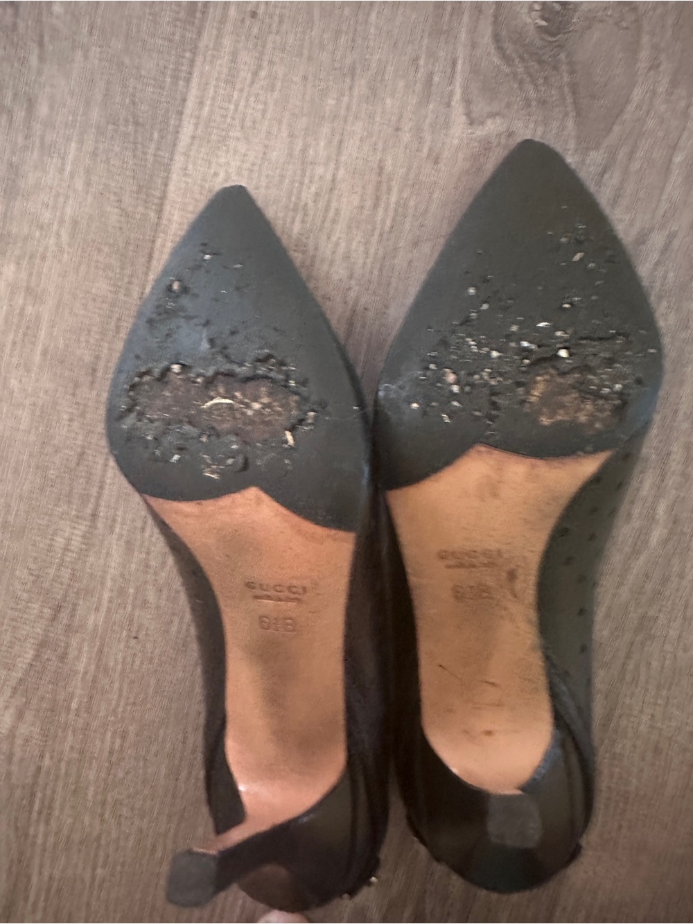 Gucci Black Pointed Toe High Heels with Silver double G - Picture 4 of 6